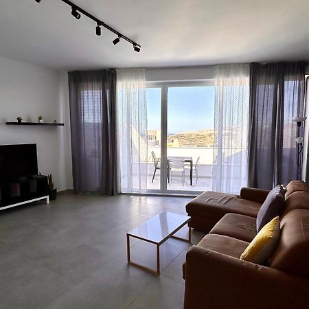 Qawra Penthouse 4Person Ac+Wifi Apartamento St. Paul's Bay Exterior foto