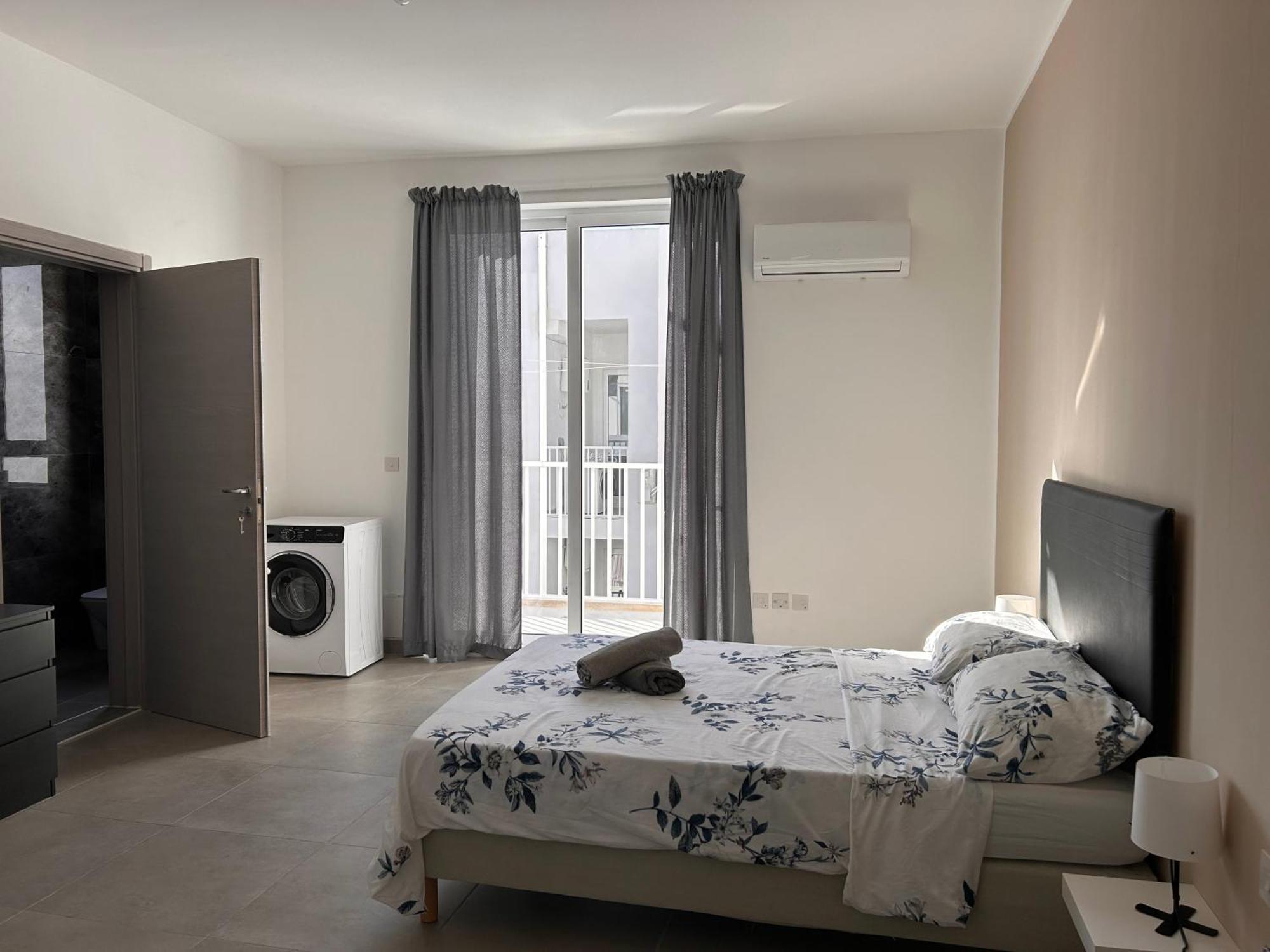 Qawra Penthouse 4Person Ac+Wifi Apartamento St. Paul's Bay Exterior foto
