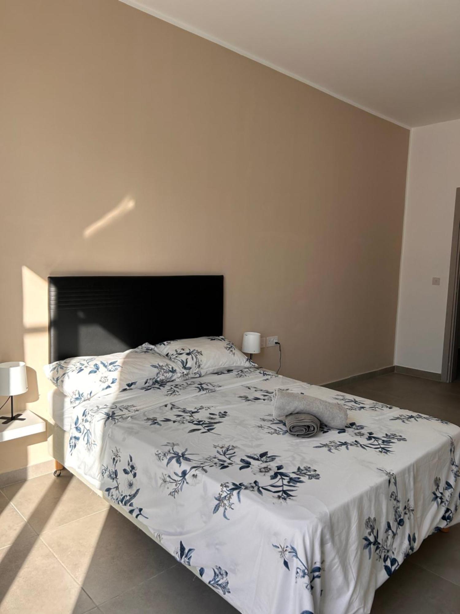 Qawra Penthouse 4Person Ac+Wifi Apartamento St. Paul's Bay Exterior foto