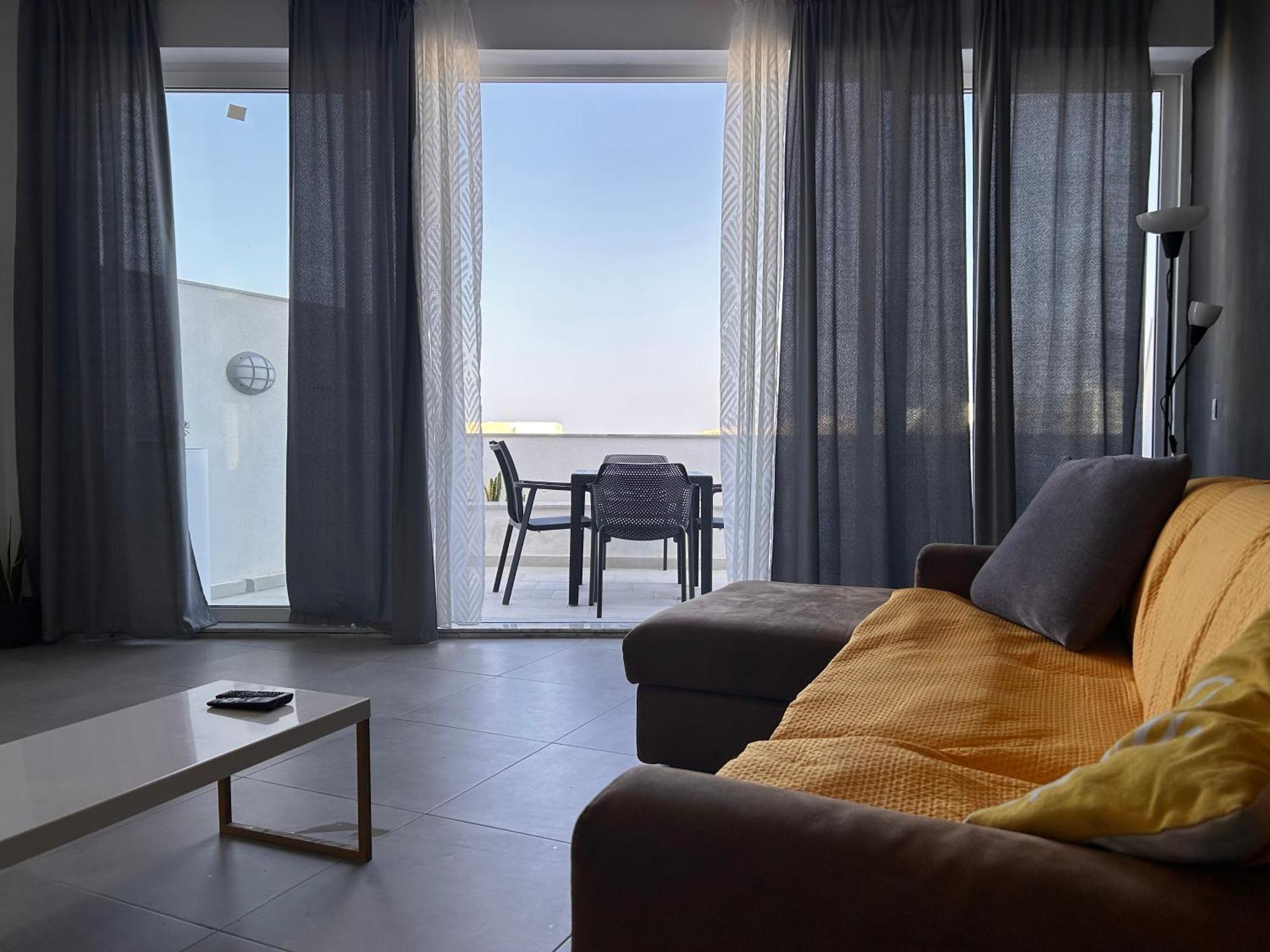 Qawra Penthouse 4Person Ac+Wifi Apartamento St. Paul's Bay Exterior foto